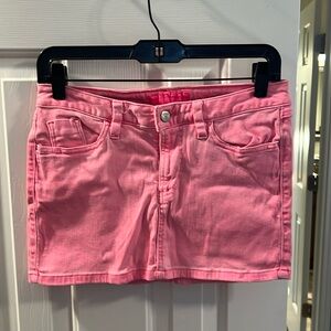 Guess pink denim mini skirt size 27 / small